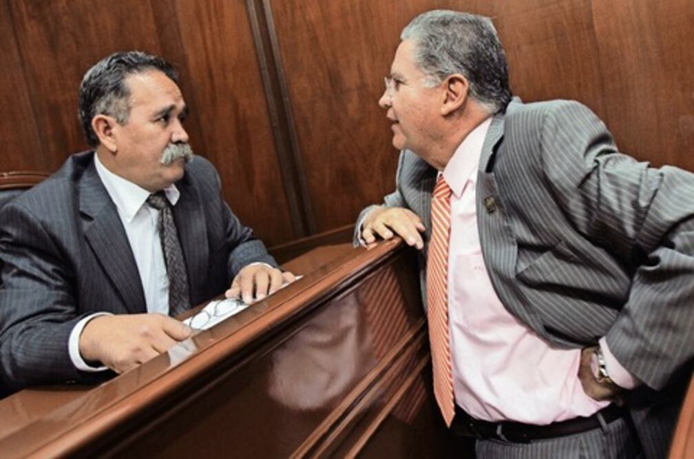 Congreso fija plazo para ley de ingresos