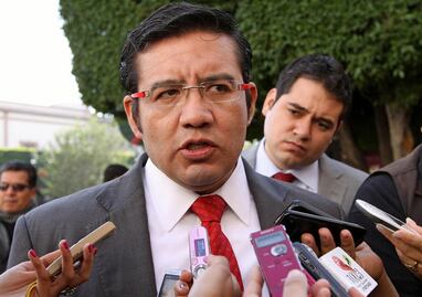 Diputados rechazan jubilar a ex titular de la USEBEQ