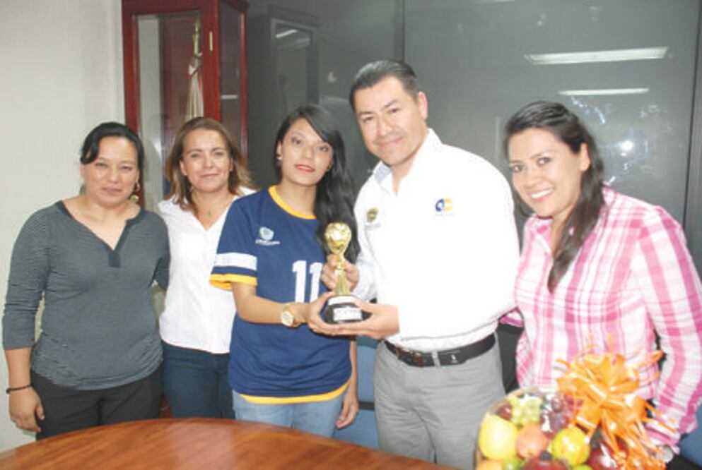 Reciben a equipos de atletas sordos