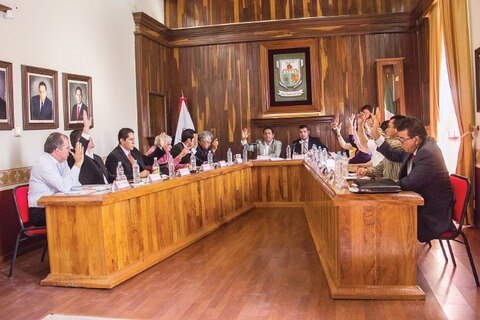 Prevén sanciones a ex funcionarios