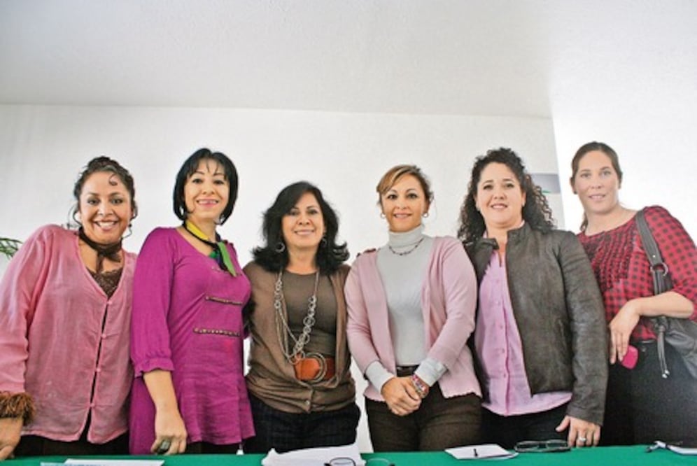 Presentan resultados de asamblea femenina