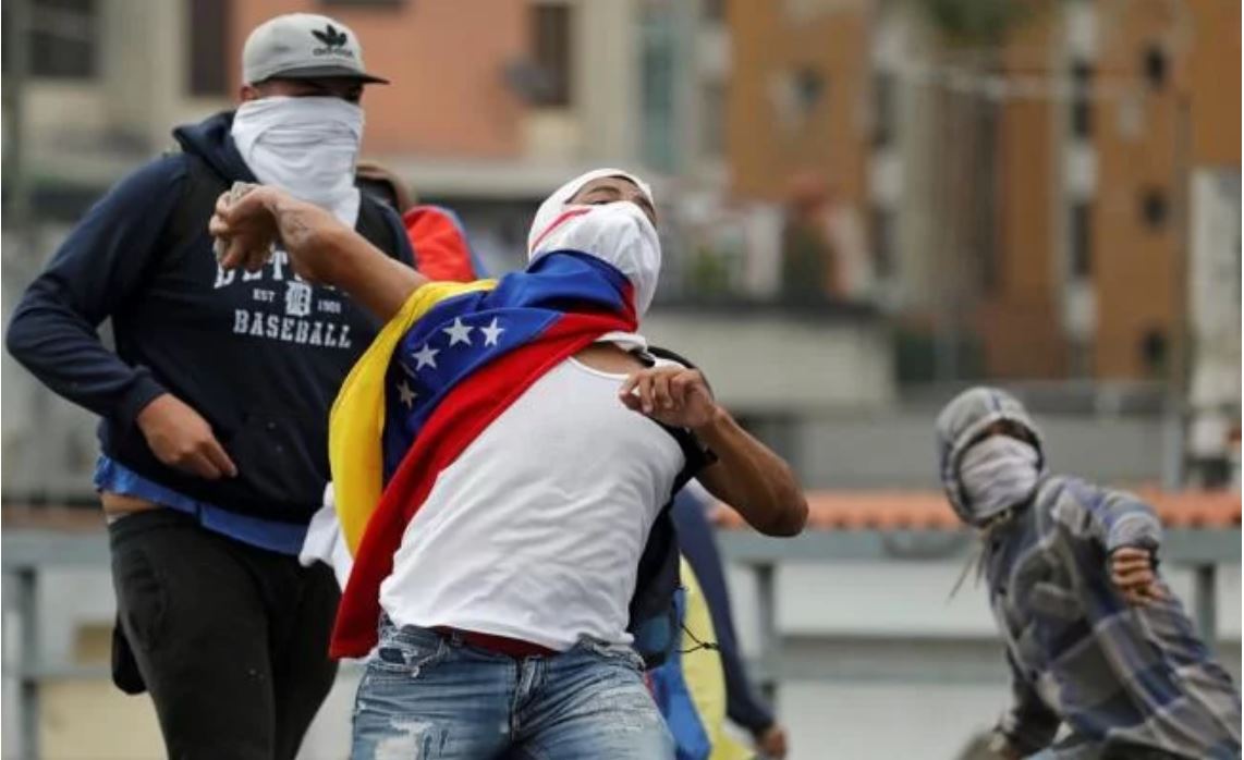 Debe México ser negociador en caso Venezuela: PRI