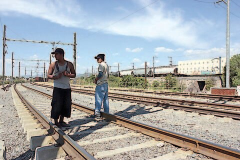 Necesario, apoyar a migrantes