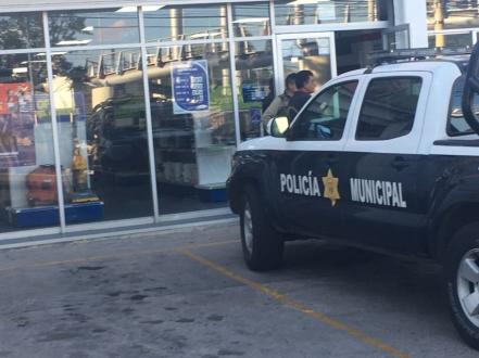 Violento asalto a casa de empeños en Lindavista 