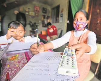 Querétaro continuará con clases desde casa