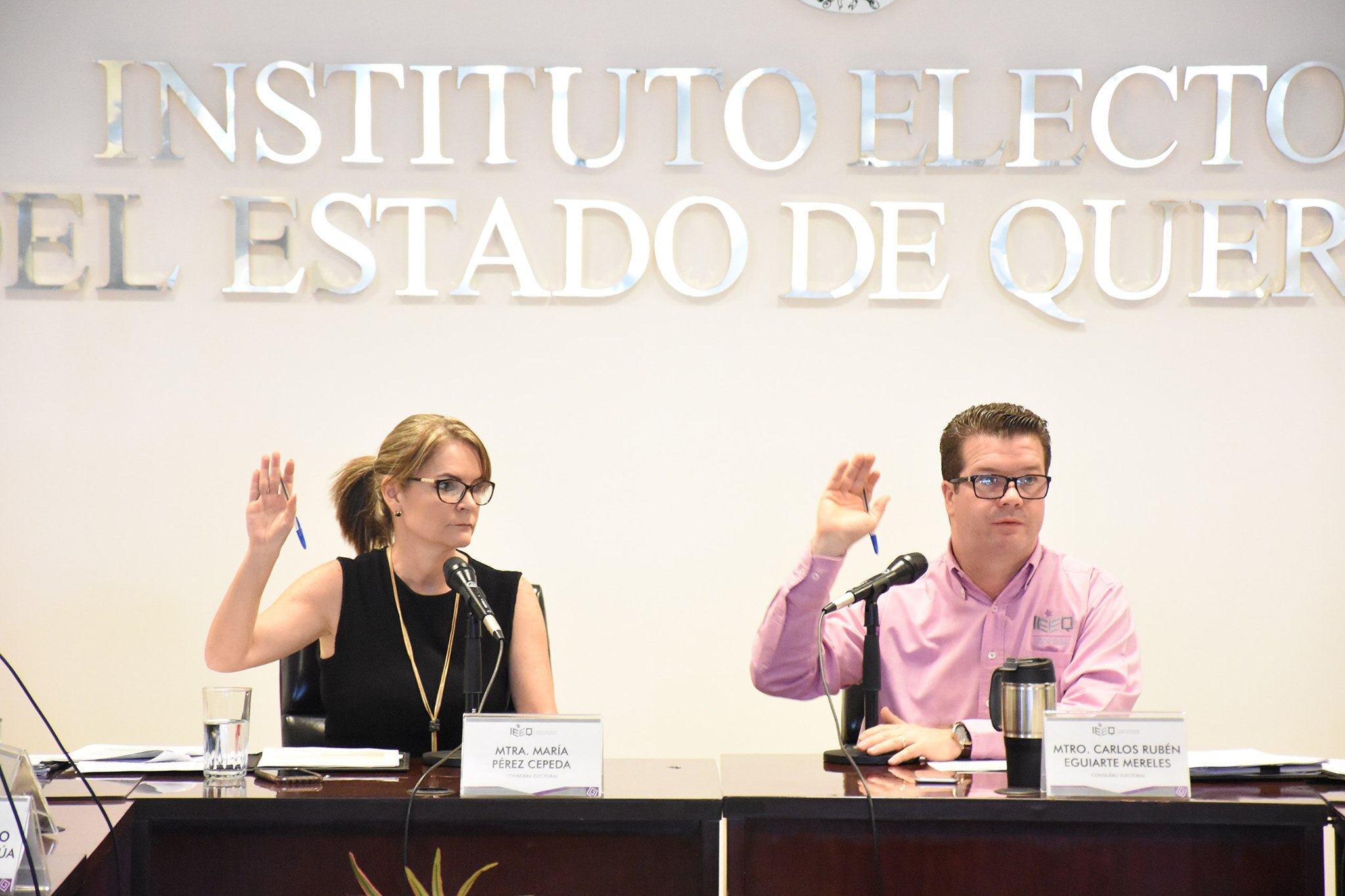 IEEQ desecha casos de violencia política de género