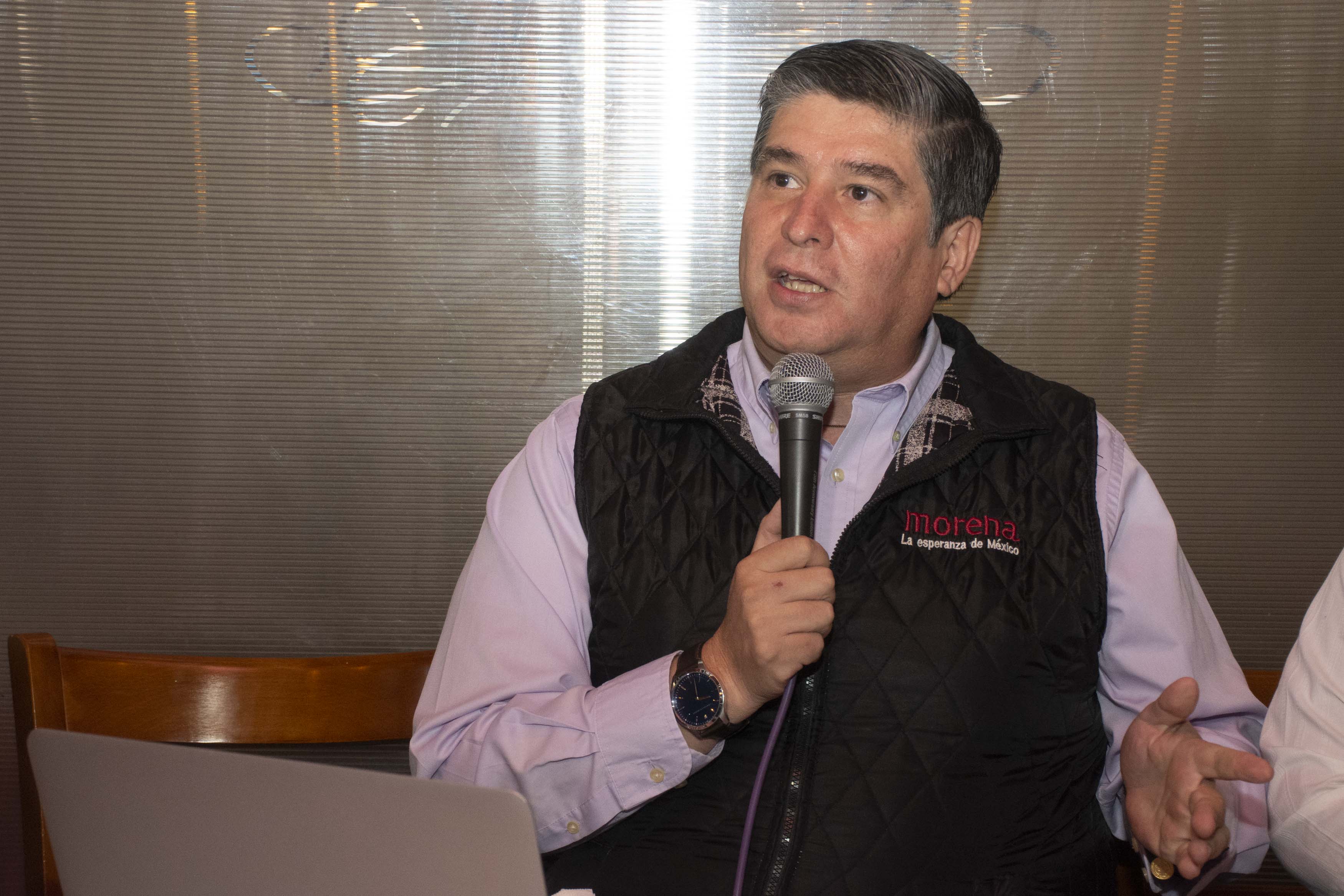 Desestiman pruebas de Carlos Peñafiel