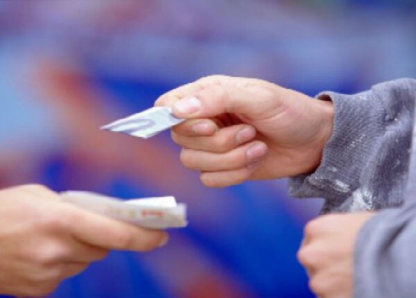 Denuncian venta de droga en escuelas