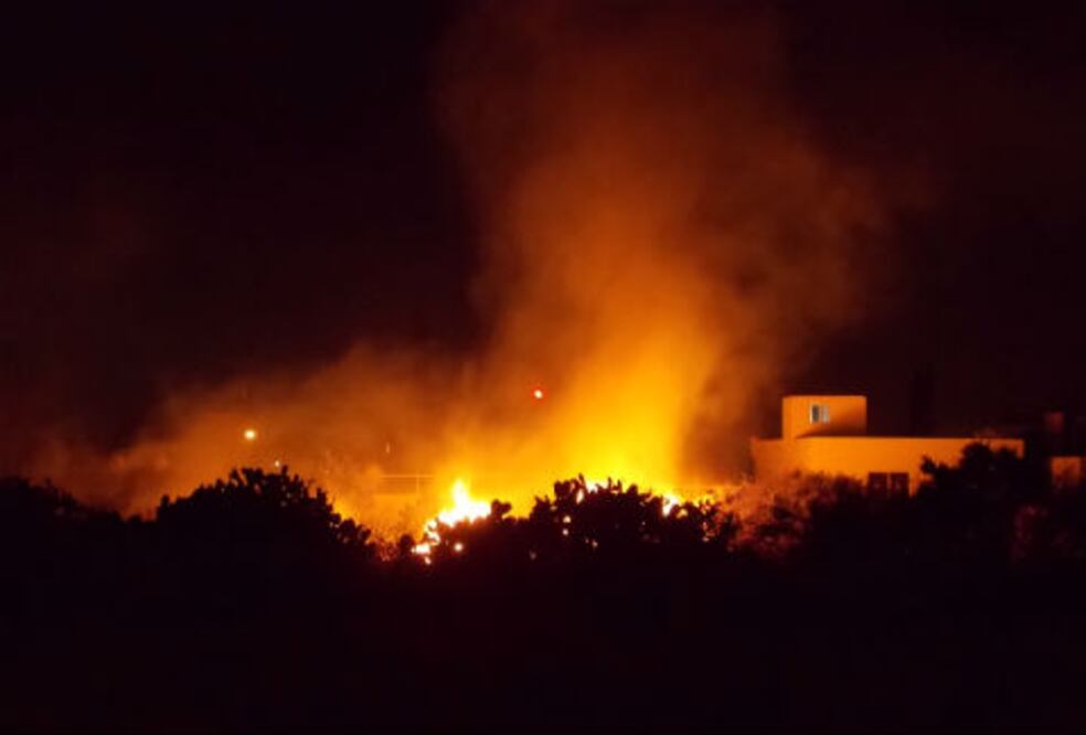 Arde predio en Centro Sur