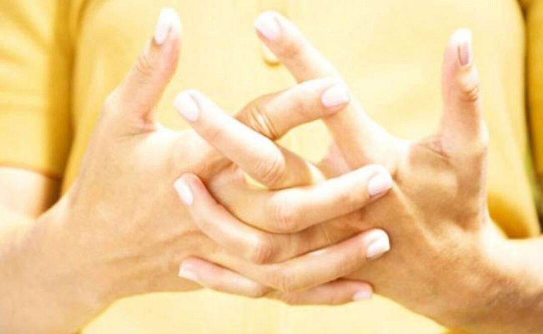 La mano está formada por 27 huesos, y los dedos tienen dos articulaciones interfalángicas, distal y proximal. (FOTO: Especial)