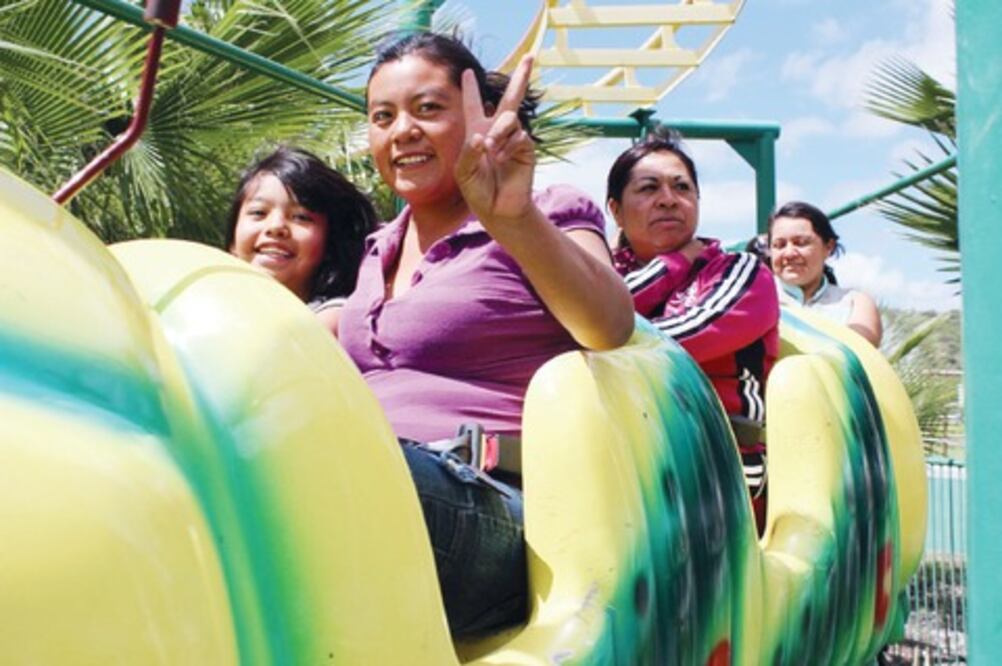 Descartan subir tarifas en parque