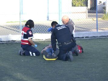Golpiza a joven, en la Comerciantes