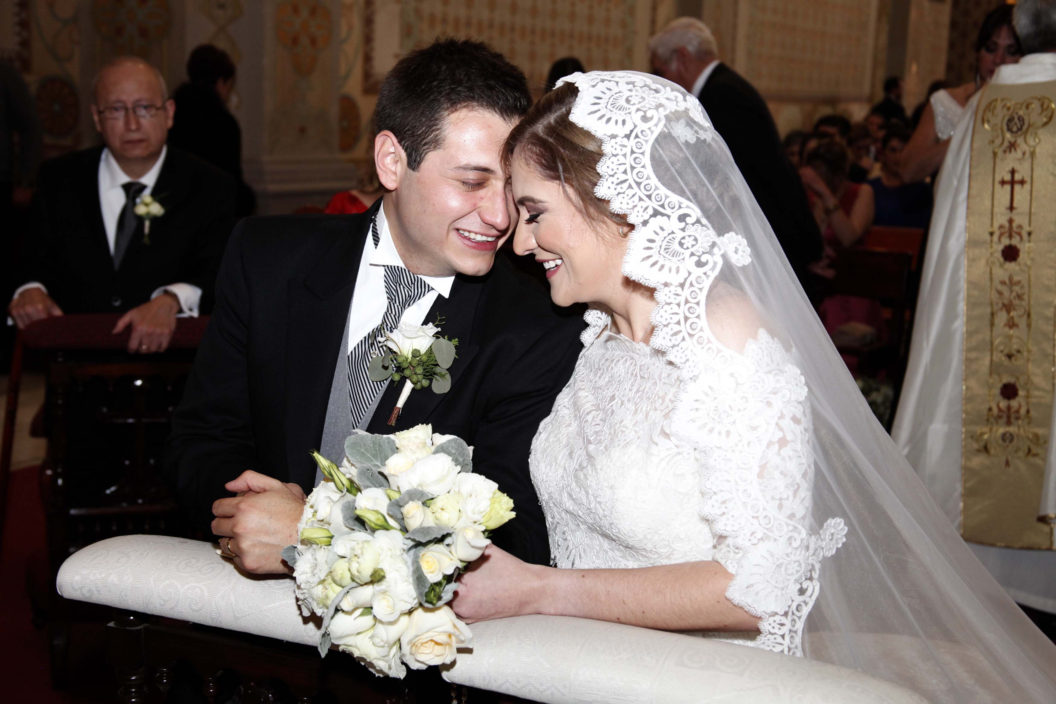 Cecilia González Simroth & Napoleón González