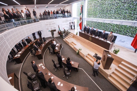 Reconoce Calzada labor de los diputados