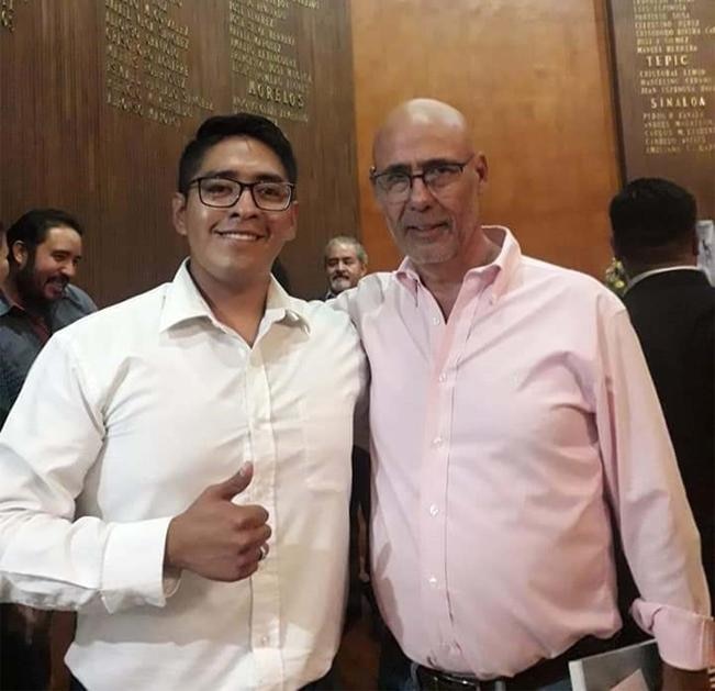 Reconoce Norman Pearl intención de dirigir Morena