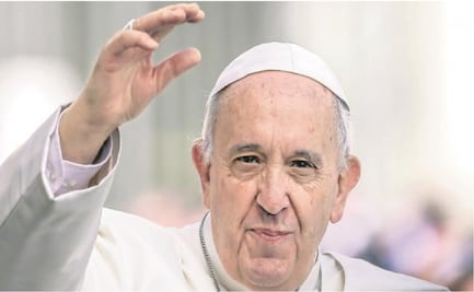 Dos ex obispos chilenos son expulsados del sacerdocio por el Papa Francisco