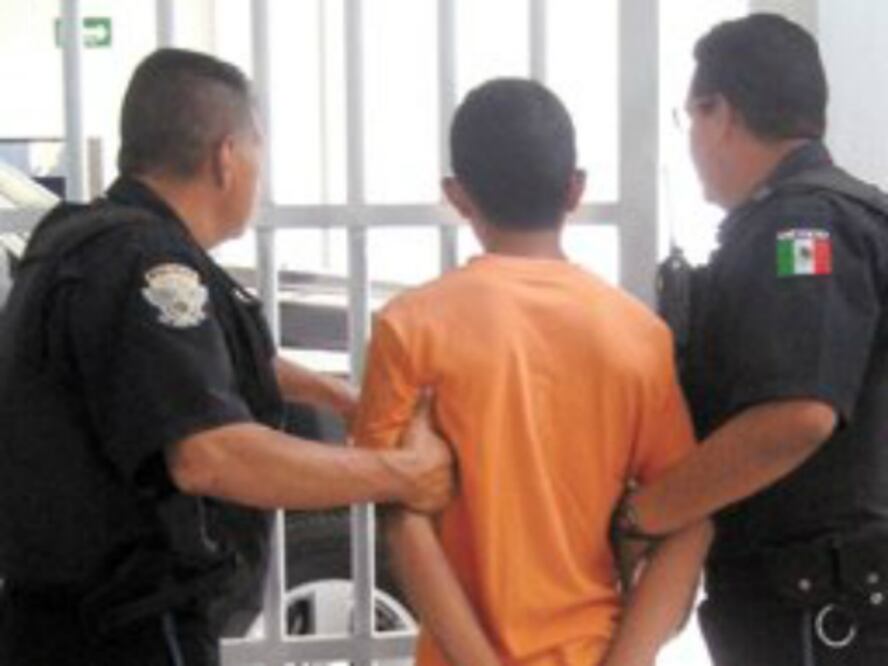 Atienden a menores involucrados en delitos