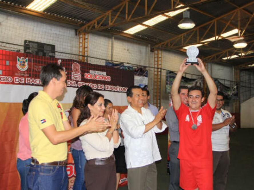 Dirección General, campeón