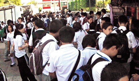 Minimiza bullying  titular de Educación 