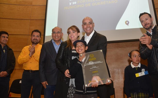 Niños podrán ir a la escuela a bordo de “biciorugas”