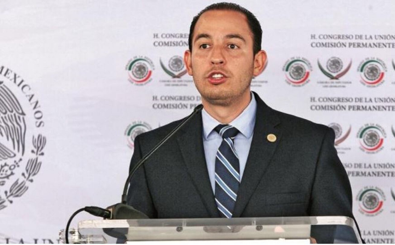 Marko Cortés se registra como candidato a dirigencia panista