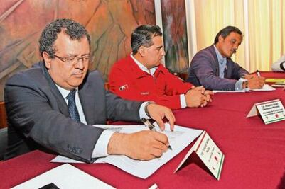 Cumple rectoría al cien