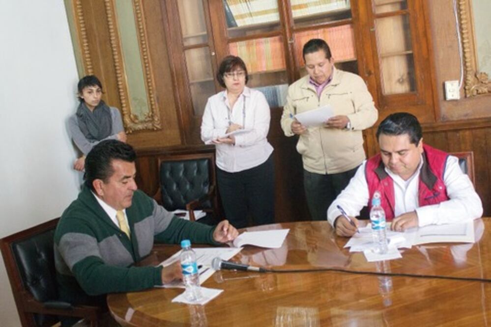 Se reunirá Dorantes con otra productora