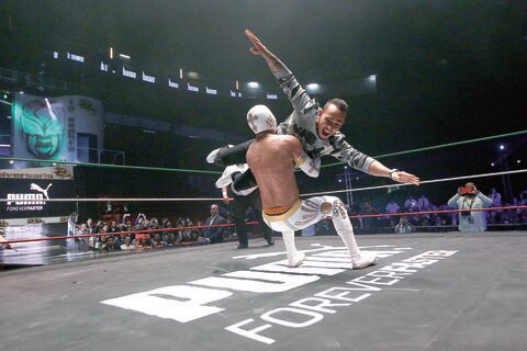 Hamilton le apunta a otra corona