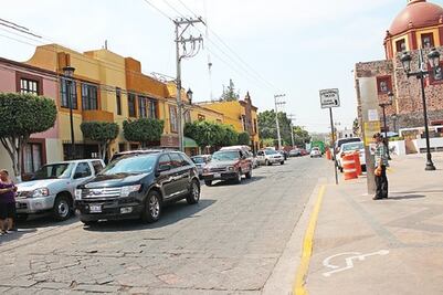 Restan atención a estacionamientos