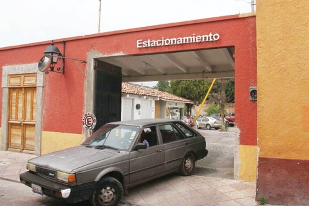 Aún sin solución litigio entre municipio y estacionamientos