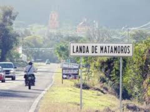 Capacitan a funcionarios Públicos