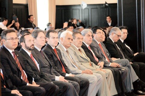 Firman plan para sanear río Lerma