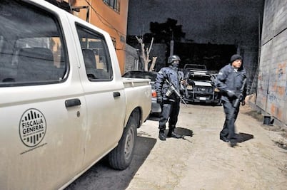 Detienen a dos sujetos implicados en crímenes