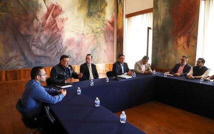 Ofrece UAQ 3.5% de aumento a SUPAUAQ