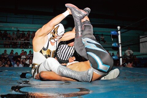 Óptimus se ciñe cetro de campeón