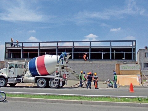 Impiden instalación de nuevo Aurrera
