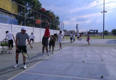 Foguean a tenistas para torneos oficiales