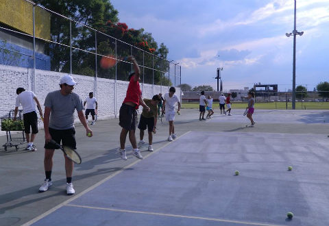 Foguean a tenistas para torneos oficiales