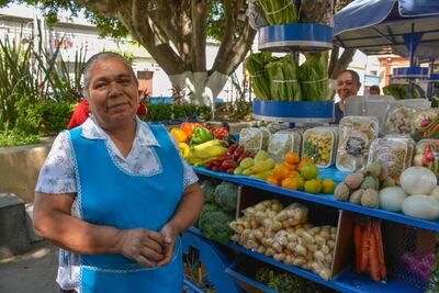 Les regalan básculas para pesar kilos de a kilo