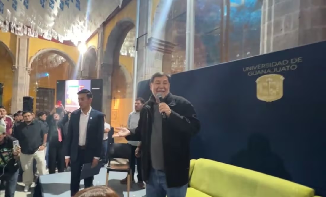 El senador Gerardo Fernández Noroña fue confrontado por estudiantes de la Universidad de Guanajuato (13/11/2025). Foto: Captura de video