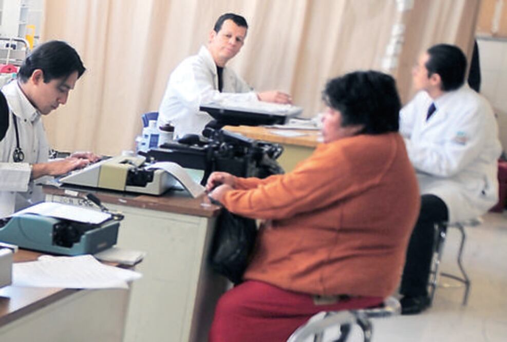 Insuficiente, número de dermatólogos locales