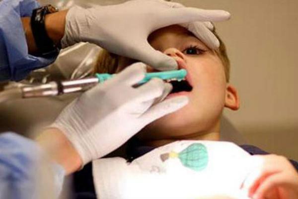 Pedirán promover salud bucal