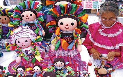 Artesanas reciben capacitación en Tolimán