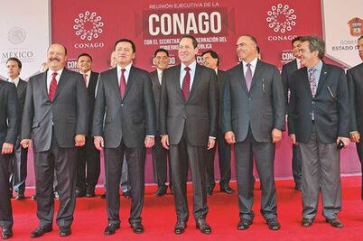 Llaman a trabajar por el país