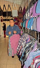 Pugnan por control de mercado de La Cruz