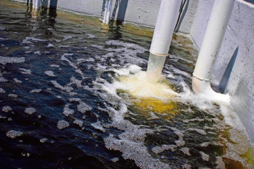 Inician regulación en descargas de aguas