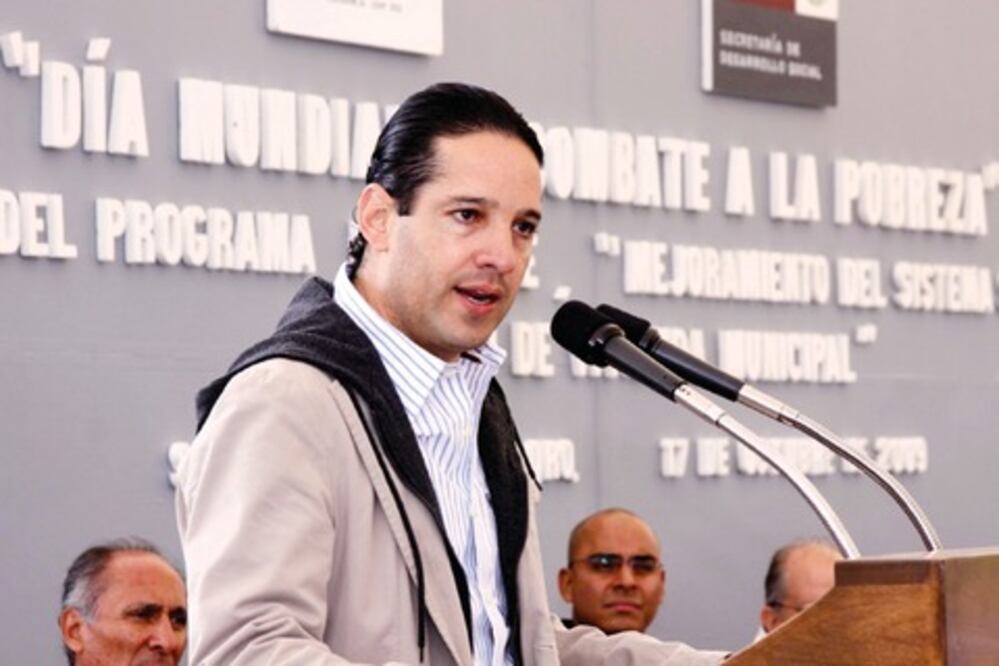 No se desvió un solo centavo: Domínguez