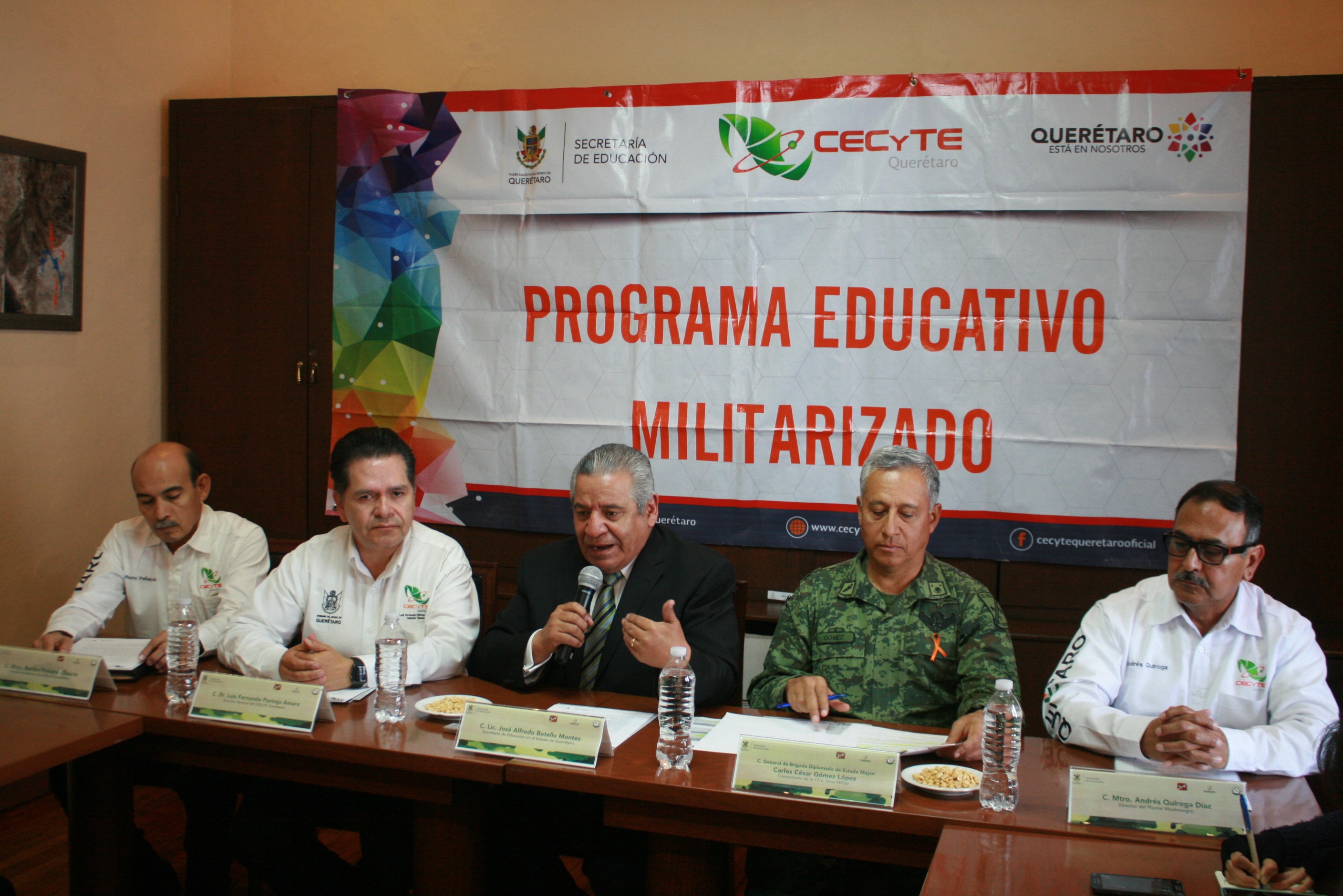 Inicia en Querétaro  educación militar