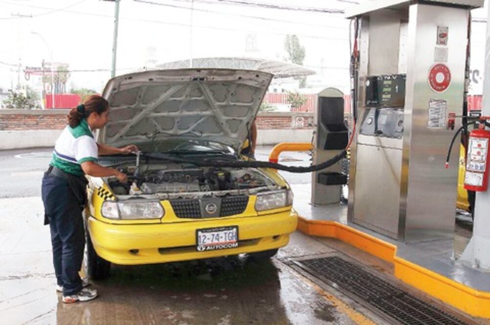 Más estaciones de gas natural