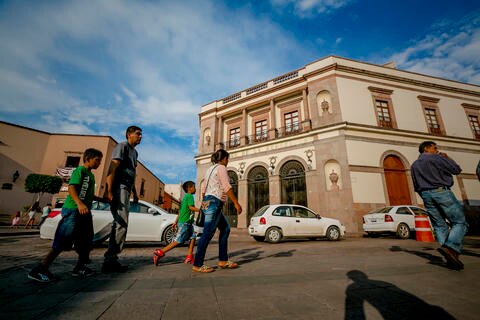 Respalda Congreso compra del teatro